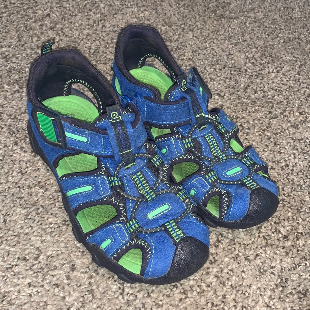 Pediped size 11 toddler Sandals